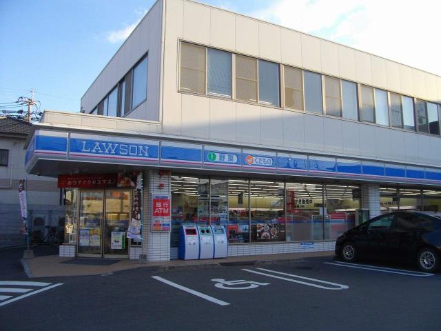 コンビニ　ローソン東谷山３丁目店（コンビニ）まで148m