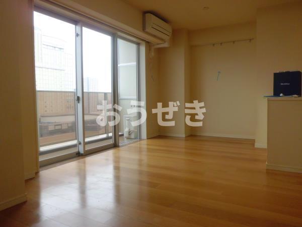 居室・リビング　?