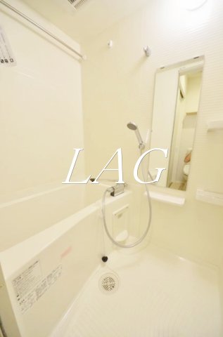 バス・シャワールーム　お風呂です。