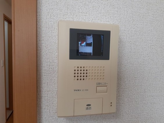 セキュリティ　モニター付きインターホン