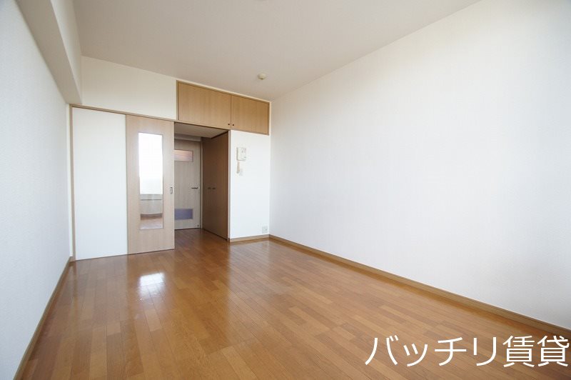 居室・リビング　＊画像は別部屋の為イメージ、現状を優先致します。
