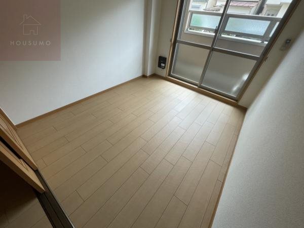その他部屋・スペース　落ち着いて過ごせるお部屋なので、寝室にいかがでしょうか