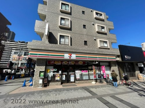 コンビニ　セブンイレブン（コンビニ）まで612m