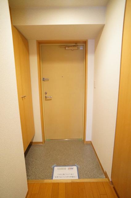 玄関　うれしいシューズボックス付☆いつでもスッキリ片付きますね！