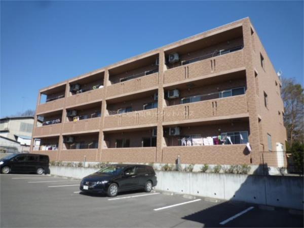 建物外観　グランヴィータＢ