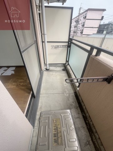 バルコニー　バルコニー付きです