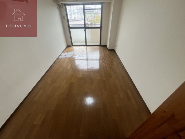 居室・リビング　使いやすい居間です
