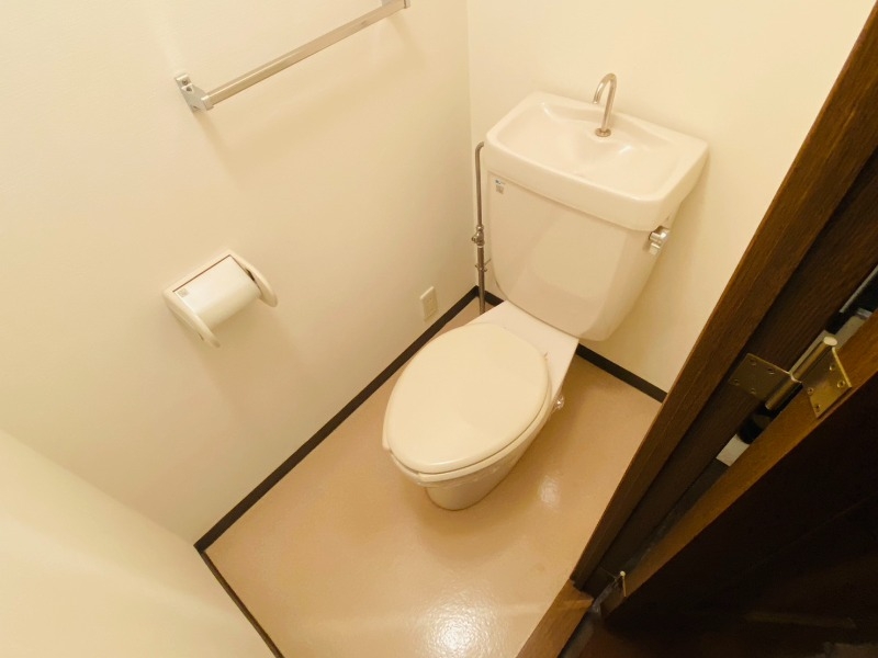 トイレ　快適に使用できる、清潔感にこだわったトイレです。