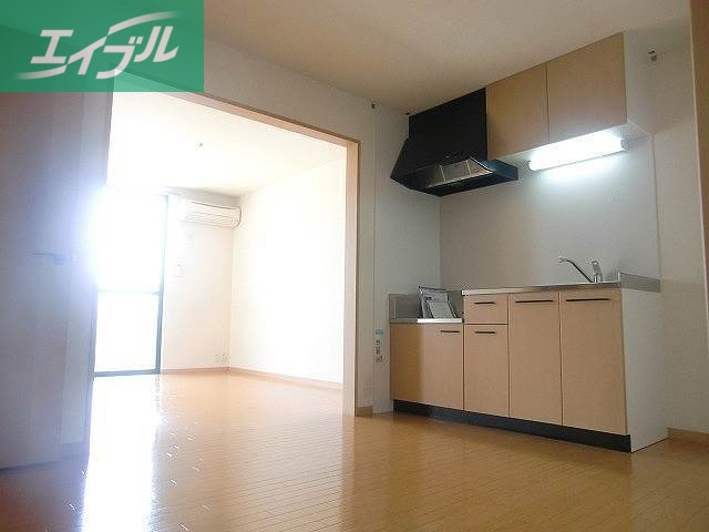 居室・リビング　同タイプのお部屋の写真です