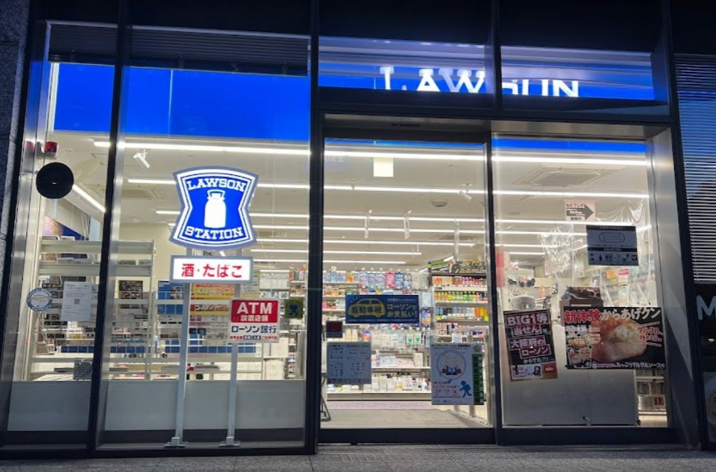 コンビニ　ローソン 西本町一丁目店（コンビニ）まで150m