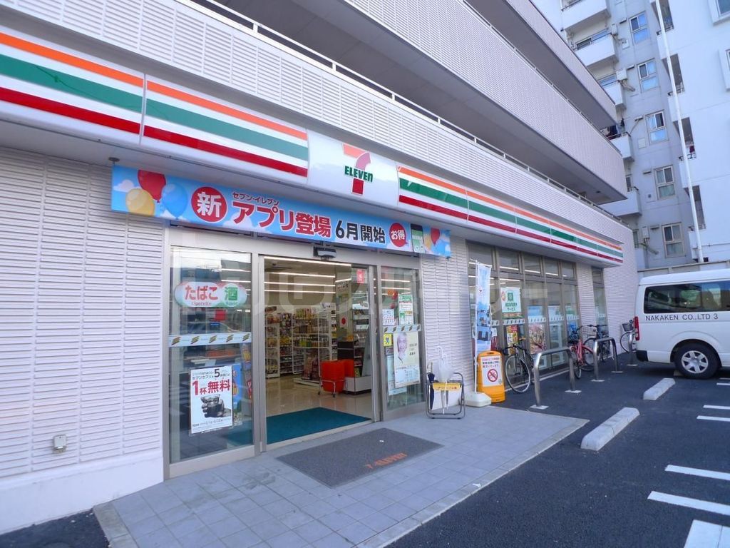 コンビニ　セブンイレブン台東清川2丁目店（コンビニ）まで60m
