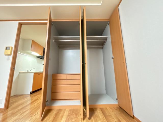 収納　クローゼット