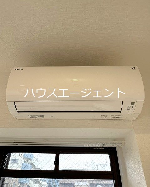 その他設備　エアコン付きで一年中快適に過ごせます。※参考画像