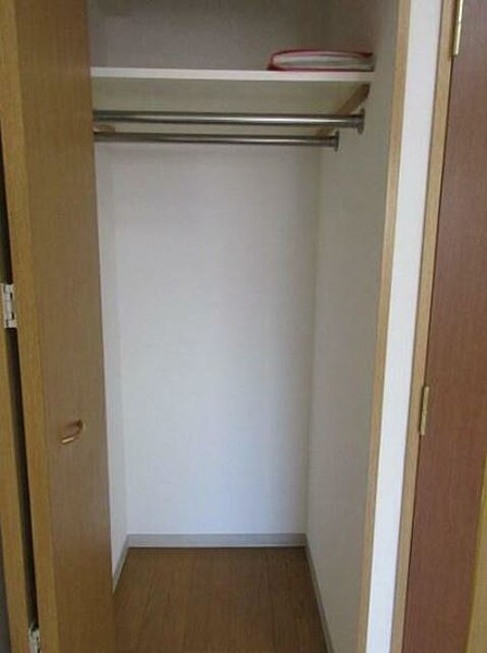 収納　※別部屋の参考写真です。
