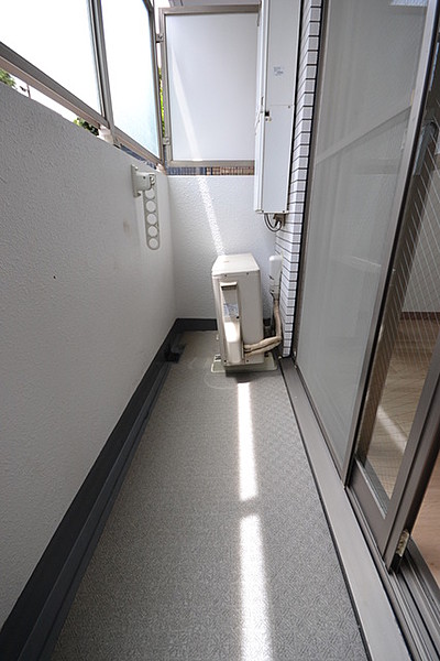 バルコニー　※別部屋の参考写真です。