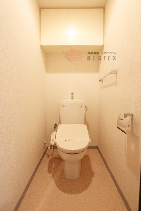 トイレ　※同建物内・別部屋の参考写真です。