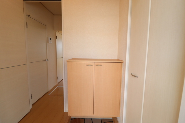 玄関　シューズボックス
