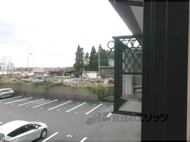 バルコニー　物干しのみ