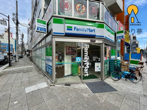 コンビニ　ファミリーマート 横浜長者町9丁目店（コンビニ）まで155m