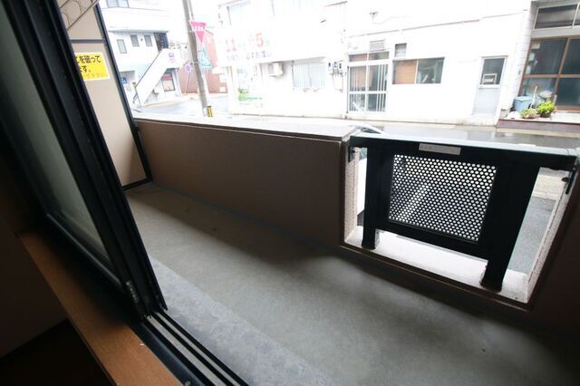 バルコニー
