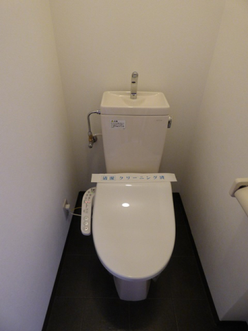 トイレ　※写真は他号室です