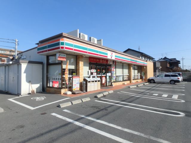 コンビニ　セブンイレブン（コンビニ）まで1200m