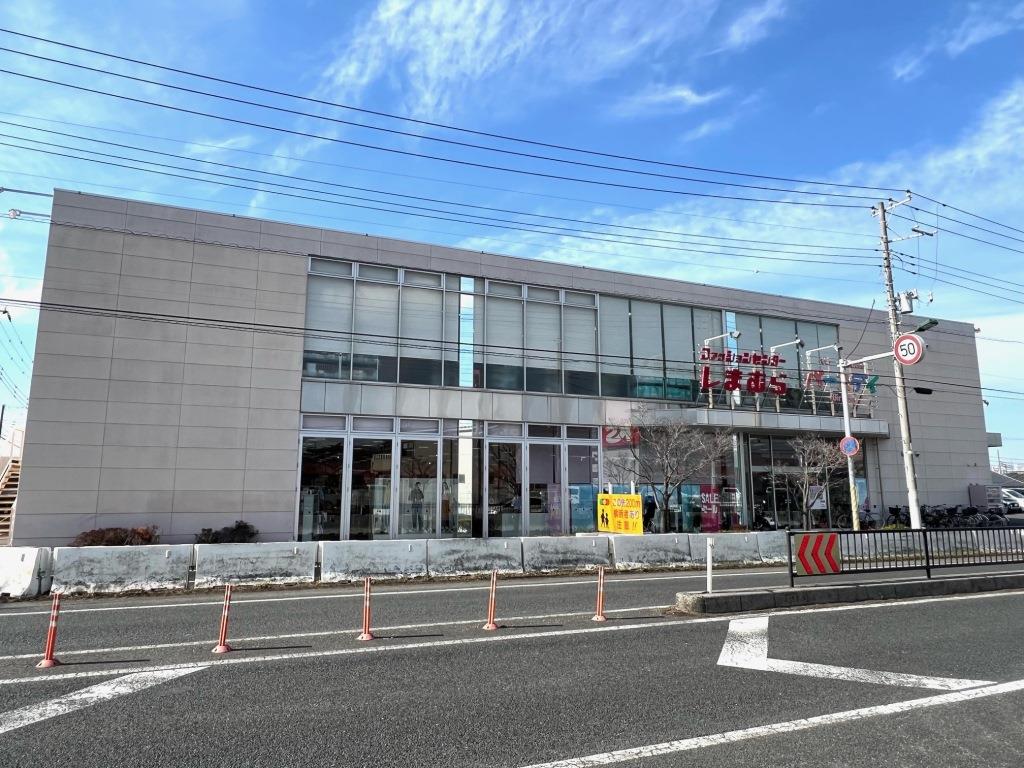 ショッピングセンター　ファッションセンターしまむら　八柱店（ショッピングセンター）まで490m