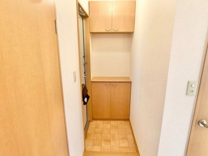 玄関　※他部屋参照