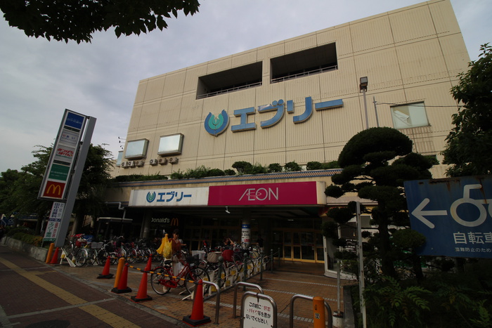 ショッピングセンター　イオンモール新金岡（ショッピングセンター）まで444m