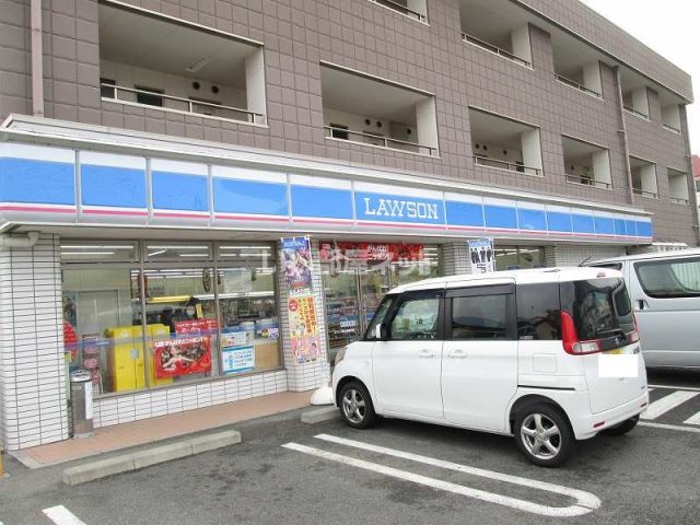 コンビニ　ローソン春日居鎮目店（コンビニ）まで437m
