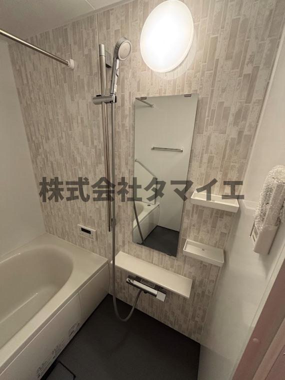 バス・シャワールーム　ゆったり過ごせるお風呂です