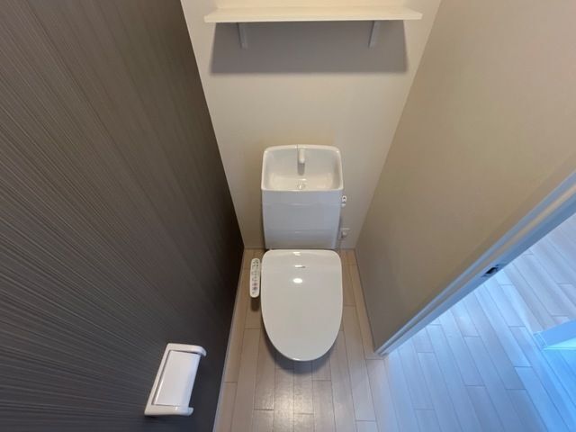 トイレ　イメージ写真※色が異なる可能性がございます。