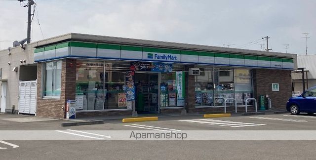 コンビニ　ファミリーマート今治たちばな店（コンビニ）まで358m