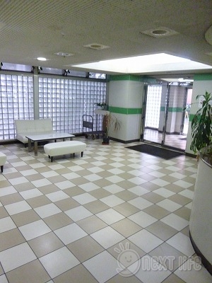 ロビー　アネックス国領