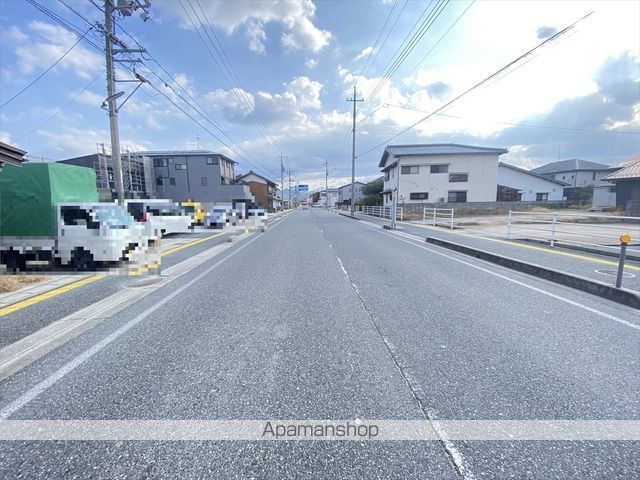 その他　前面道路（その他）まで0m