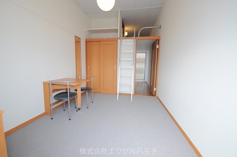 居室・リビング　同等タイプのイメージ写真です。