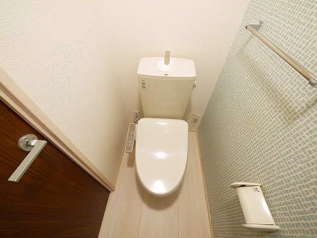 トイレ　清潔感のあるトイレです