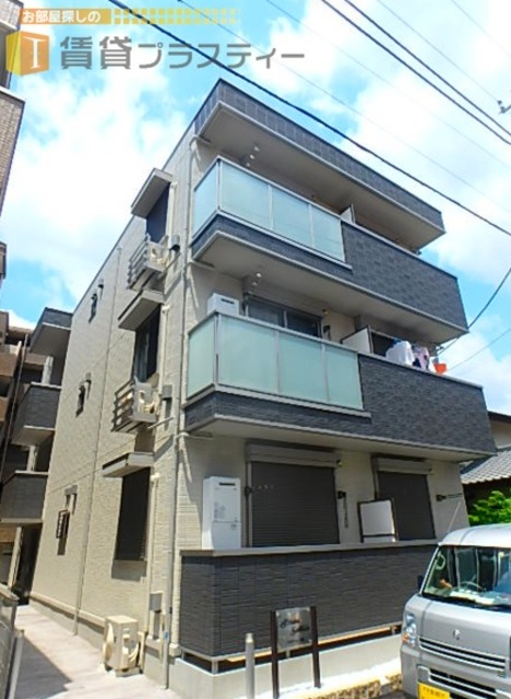 建物外観　お買い物にもお出かけにも便利な八幡の物件です