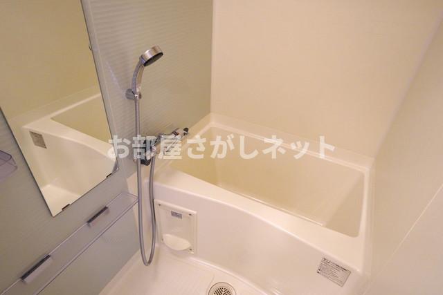 バス・シャワールーム　※写真は同タイプ住戸です。