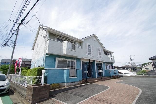 建物外観　★日当たり良好の明るい外観★