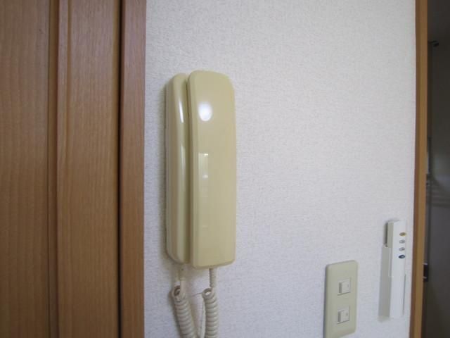 セキュリティ　インターホン完備