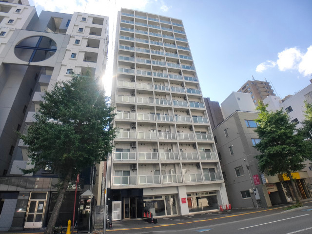 建物外観　札幌市中央区南３条西「ＫＤＸレジデンス南三条」