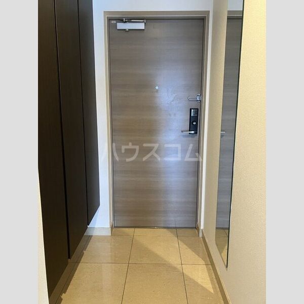 ロイヤルパークスERささしま SOUTHの玄関写真