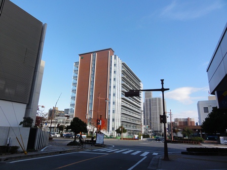 役所　東広島市役所（役所）まで1497m