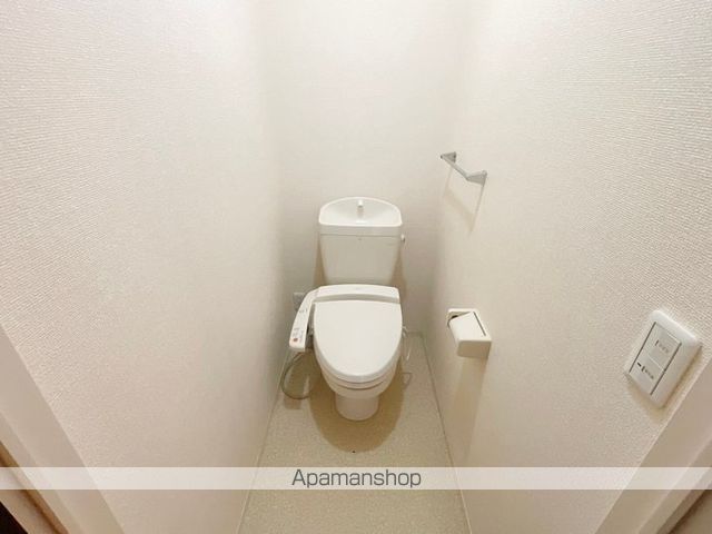 ＪＲ紀勢本線 黒江駅 徒歩24分 2階建 築17年のトイレ写真