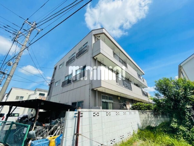 建物外観　日当たり良好　バス通り近く便利な立地