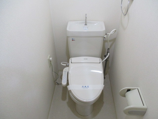 トイレ　コンパクトで使いやすいトイレです