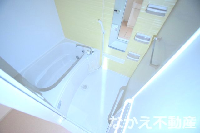 バス・シャワールーム　お風呂で日々の疲れを落としましょう