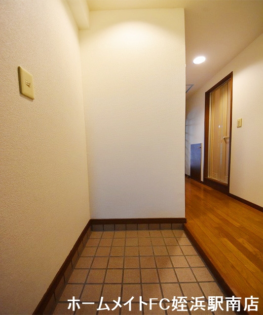 玄関　★玄関回りもスッキリ！！★参考写真