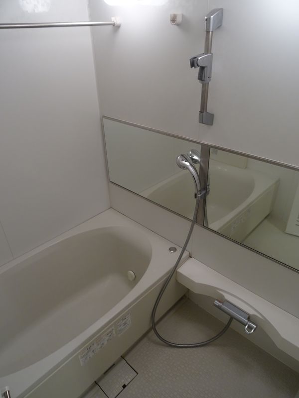 バス・シャワールーム　他部屋参考写真です。